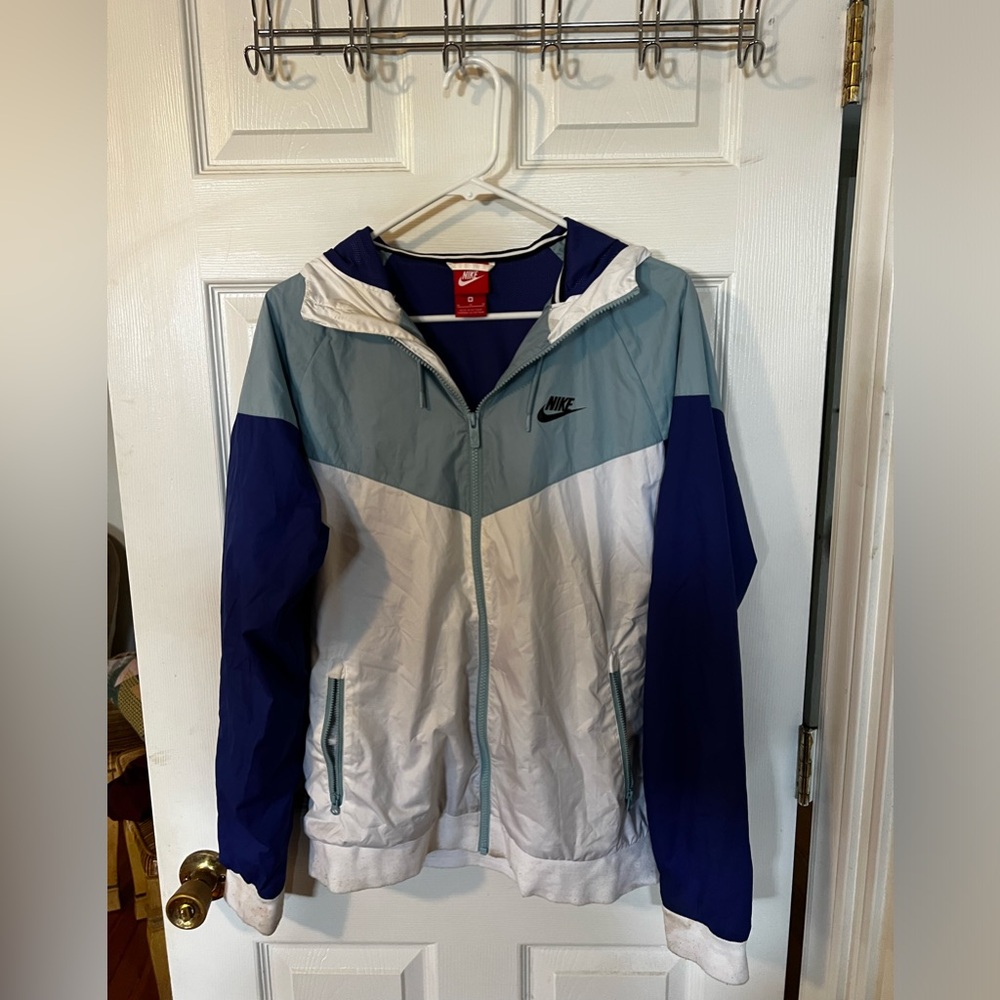 Nike Women's Blue and White Jacket